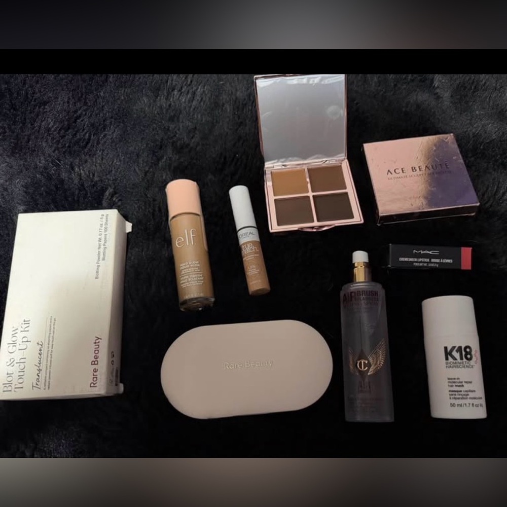 Makeup bundle